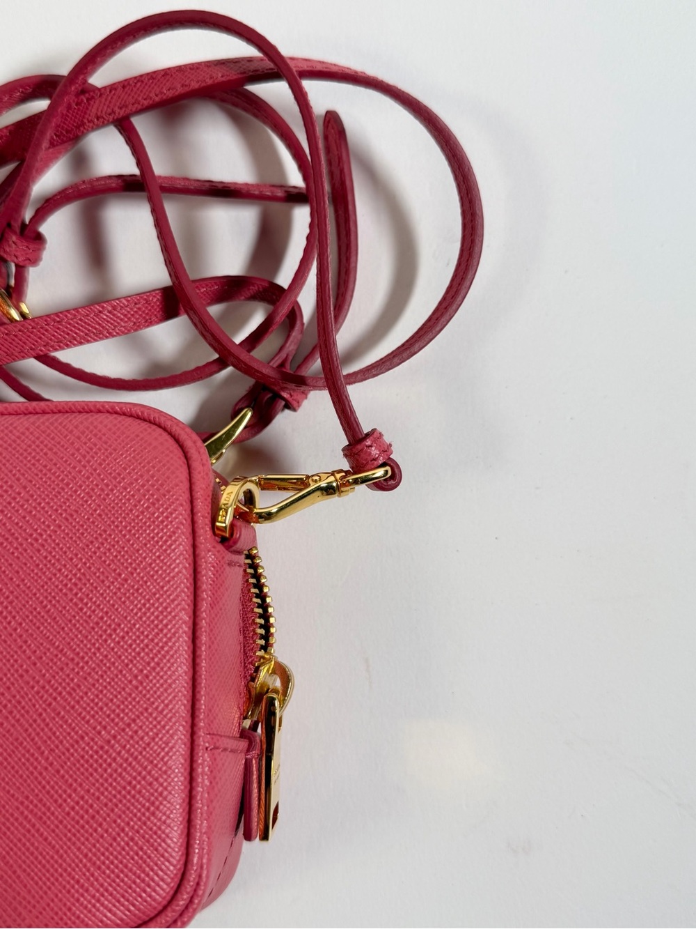Prada Pink Saffiano Crossbody Camera Bag with Gold Hardware - Picture 2 of 6
